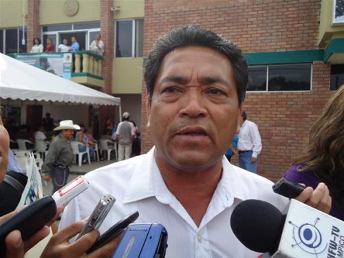 Critican que ex director de obras públicas supla a regidora